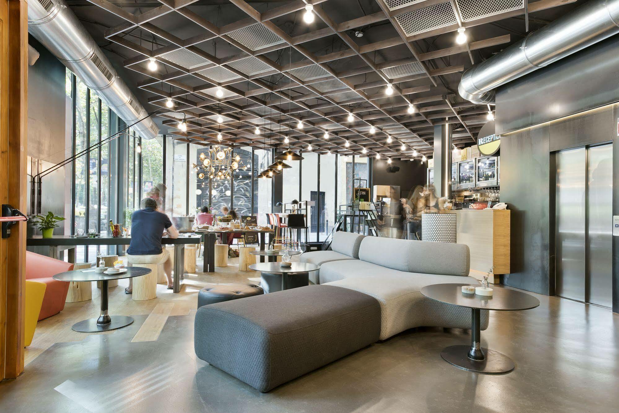 Niu Barcelona Hotel Екстериор снимка