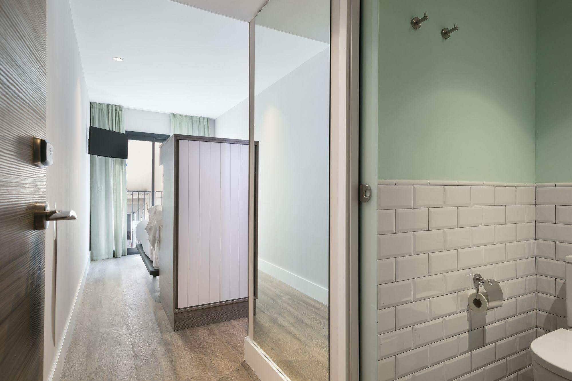 Niu Barcelona Hotel Екстериор снимка